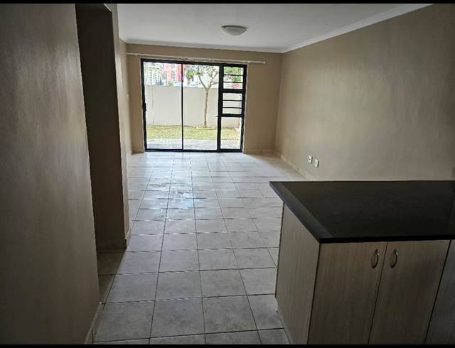 2 BEDROOM PROPERTY TO RENT IN BURGUNDY ESTATE